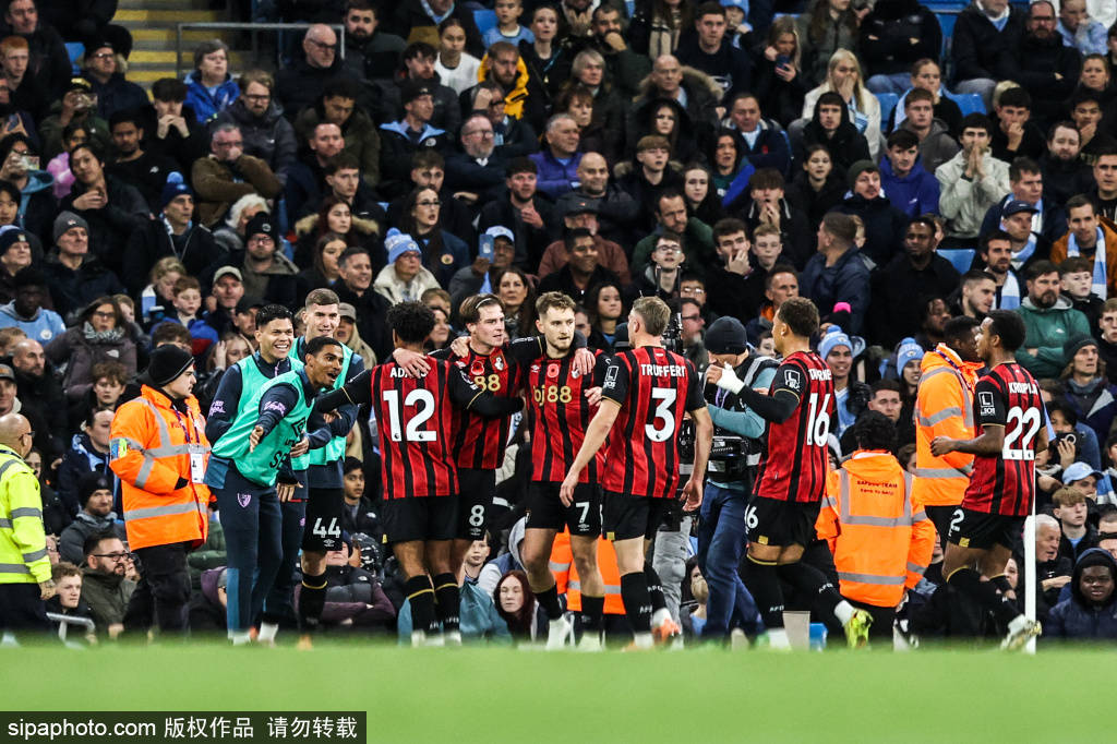 哈兰德的崛起：从18岁天才到足坛巨星的蜕变之路