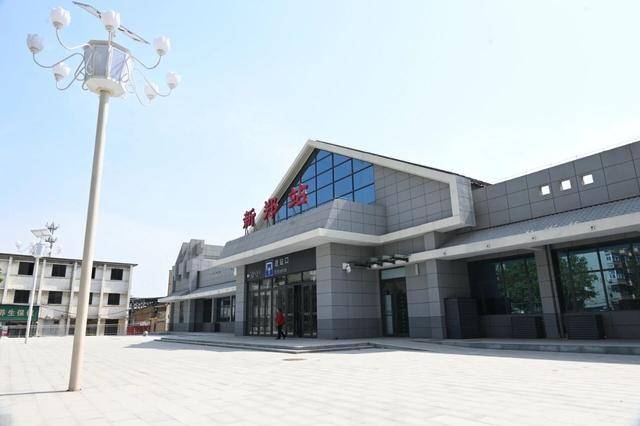 明天起，新郑站增开3趟普速客车→