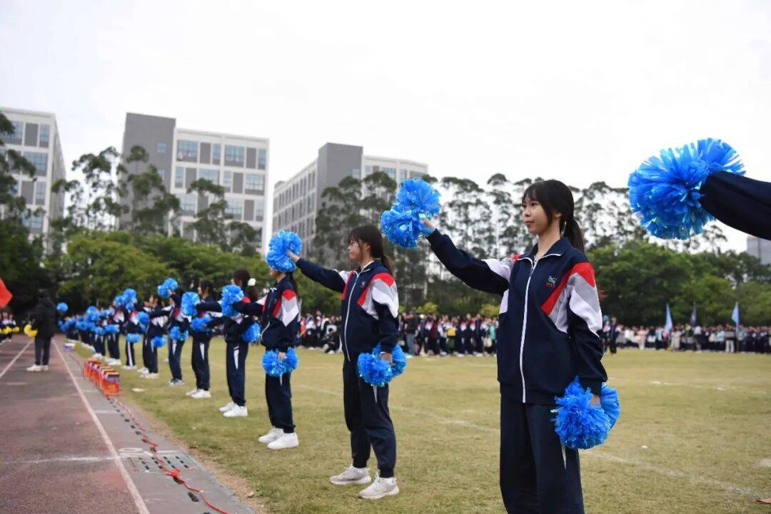 11月19日上午,南海信息技术学校第六届匠心五美节