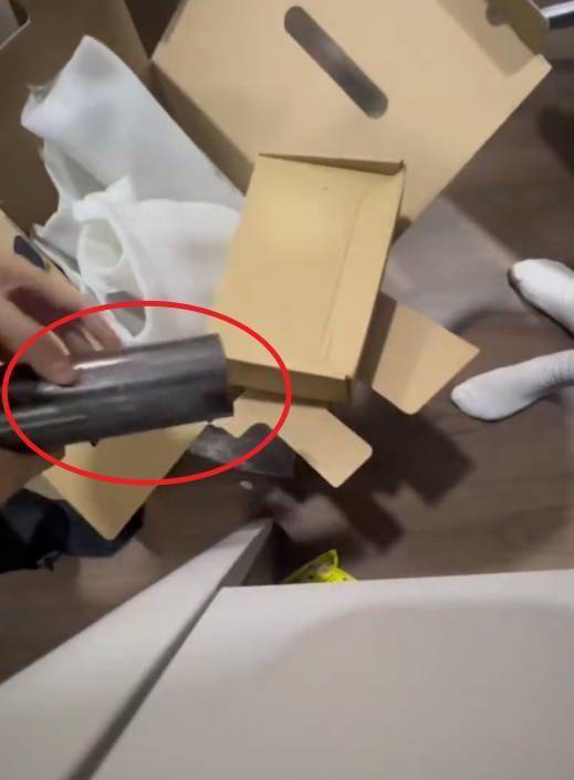 网友买千元音响却收到一块铁，商家：系前一位客户恶意调包退货，已退款并报警