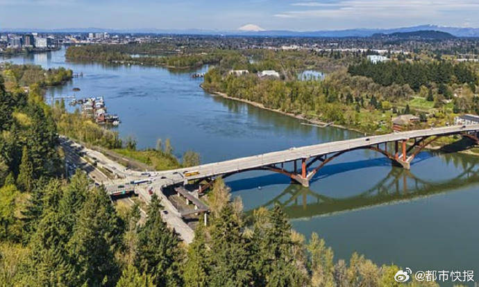 一只大闸蟹引发美国一州恐慌