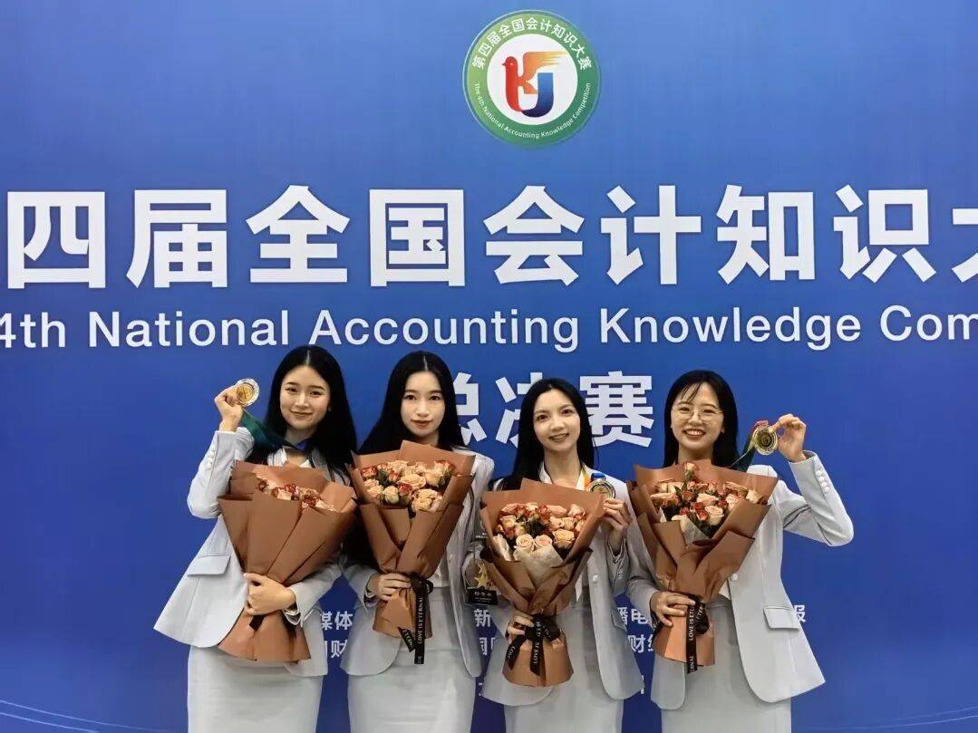 对话“答”人 | 刘以菲:“活”在当下_比赛_福建省_竞赛