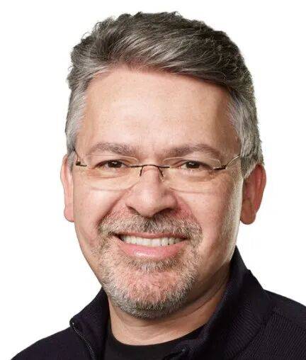 库克告别苹果,「九子夺嫡」争夺CEO大战开始了