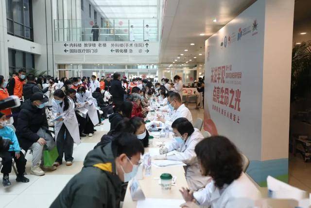 协和医院全程代诊含挂号让就医更轻松，协和医院全程代诊含挂号让就医更轻松吗