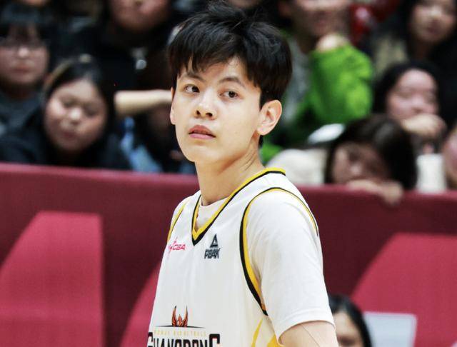 联赛第一！杨舒予20+4+5广东女篮力克山东 卫冕冠军4战全胜