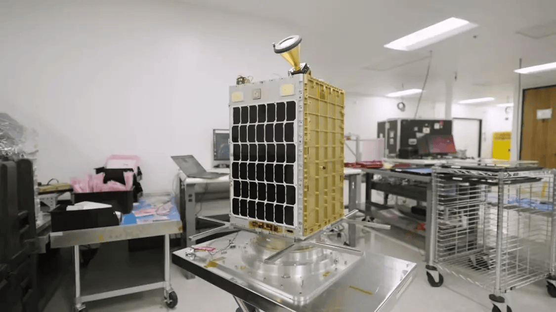 “地球人你好”:首个太空AI发回问候 英伟达H100“上天”