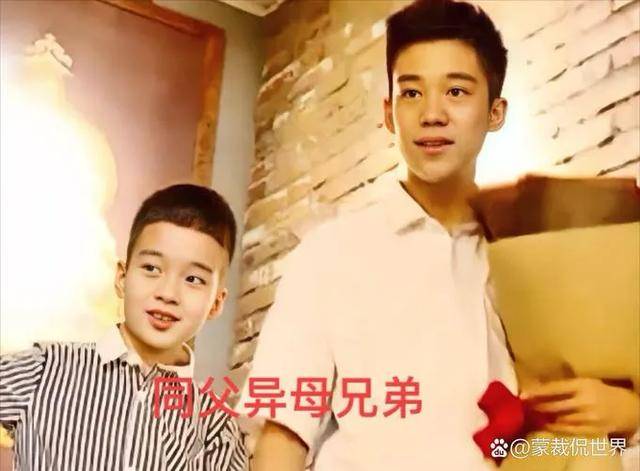 何晴追悼会！疑许亚军父子现身，包裹严实双眼泛红，两人一脸悲伤