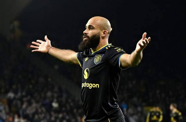 凌晨4点 曼联复仇之战！赢球将连超3队冲进前5 B费追赶小贝