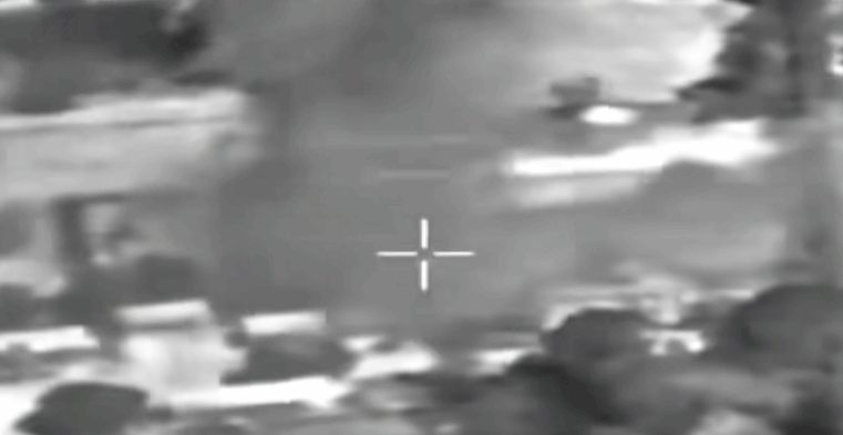 泰国使用F-16战斗机对多个地点进行空袭 柬埔寨谴责