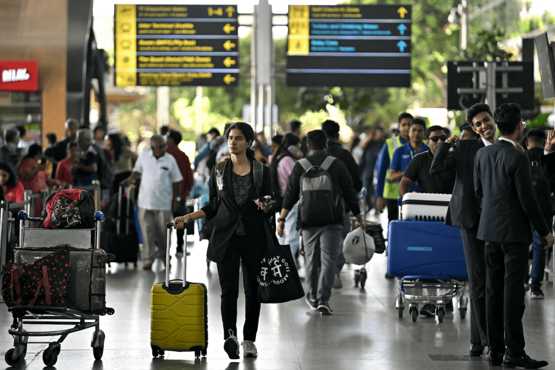 谷歌苹果强烈警告！H-1B员工出境，或一年回不了美国