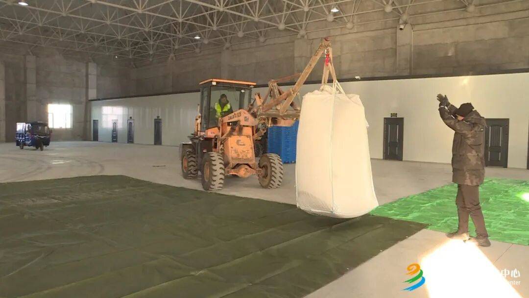满洲里公路口岸实现俄罗斯农产品进口零突破