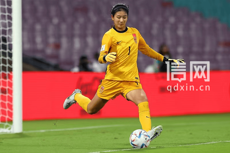 青岛籍球员刘晨、张程雪入选中国女足集训名单 备战女足亚洲杯