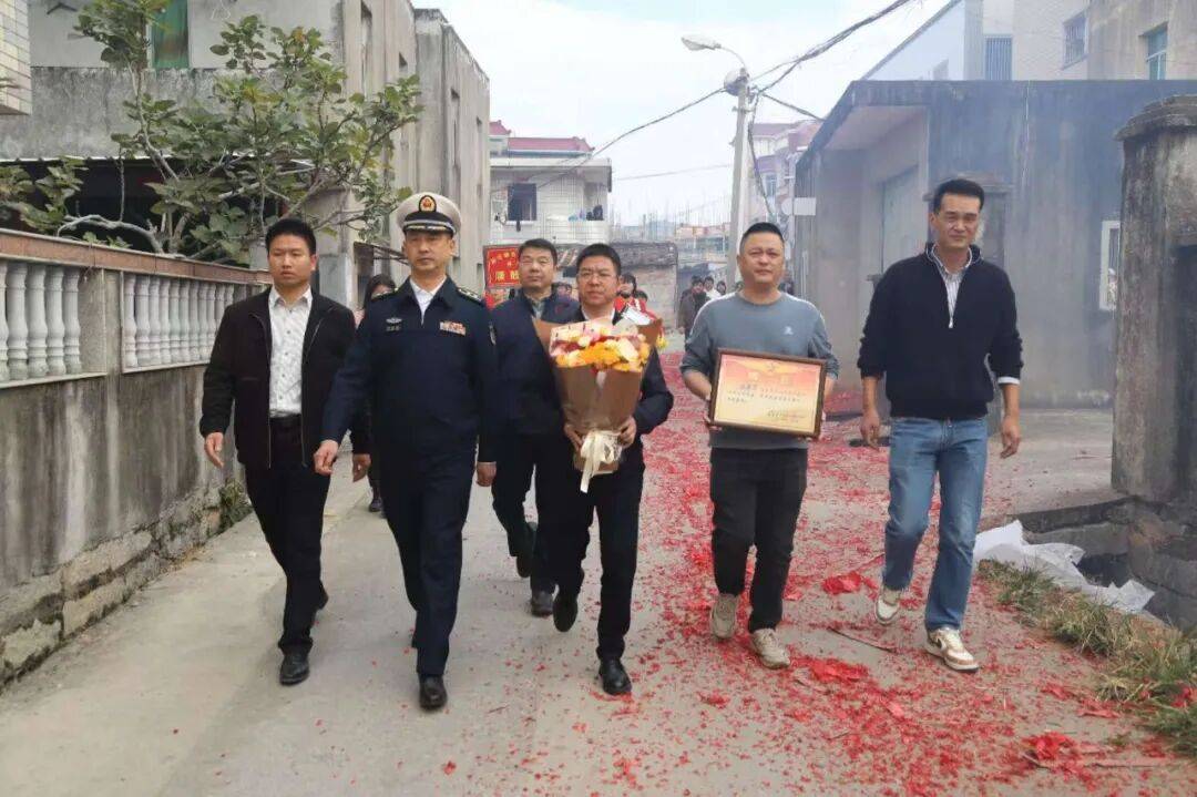 陈培坤、陈庚辛，一门两兄弟、双双立军功！