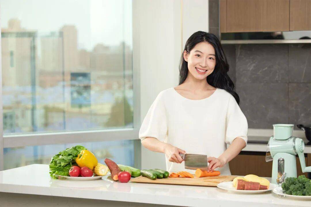 "反诈老陈"打假&q