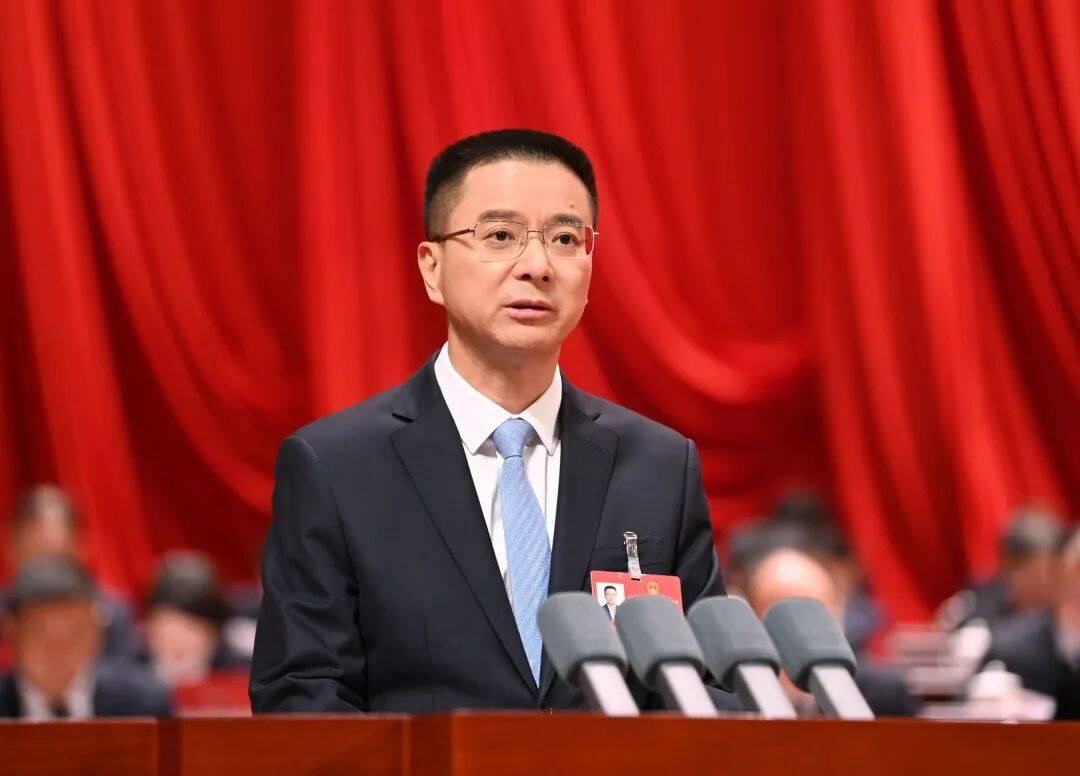 熊征宇当选武汉市市长_湖北省纪委_县委书记_咸宁市