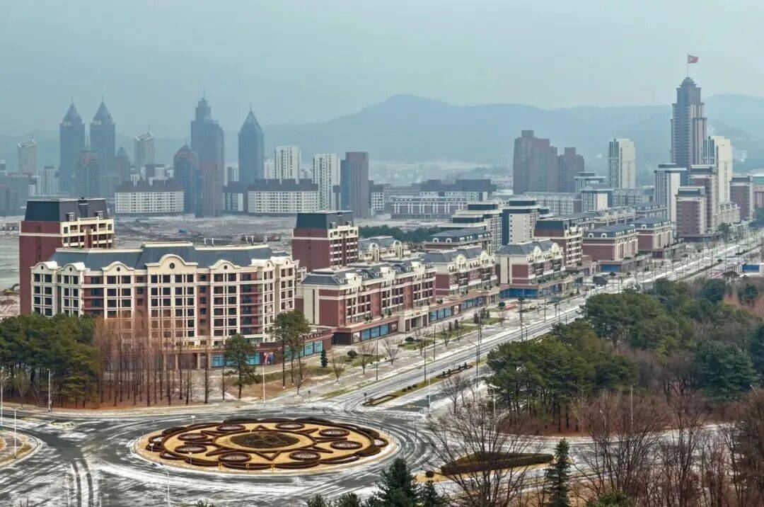 图片[5]-朝鲜“万套住宅”震撼亮相，金正恩现场感叹：5年的辛苦没白费 -华闻时空