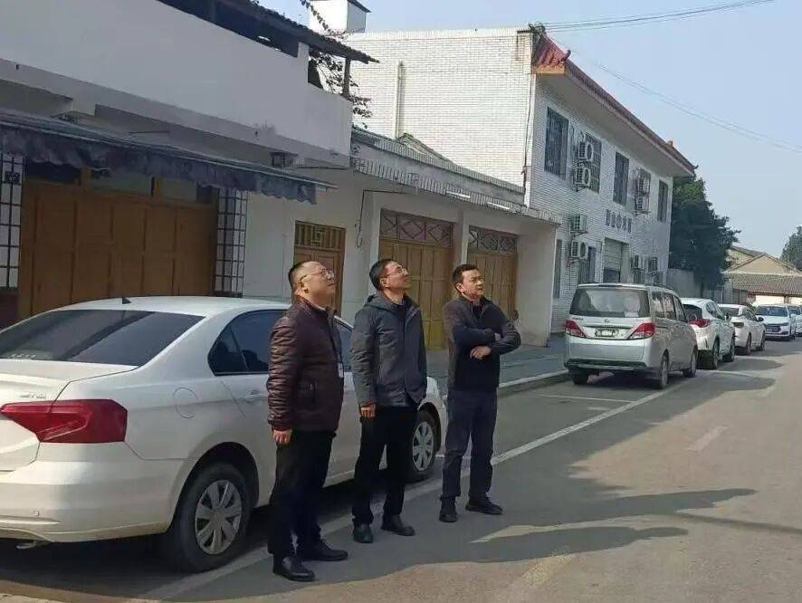 眉山监测站站长王敏