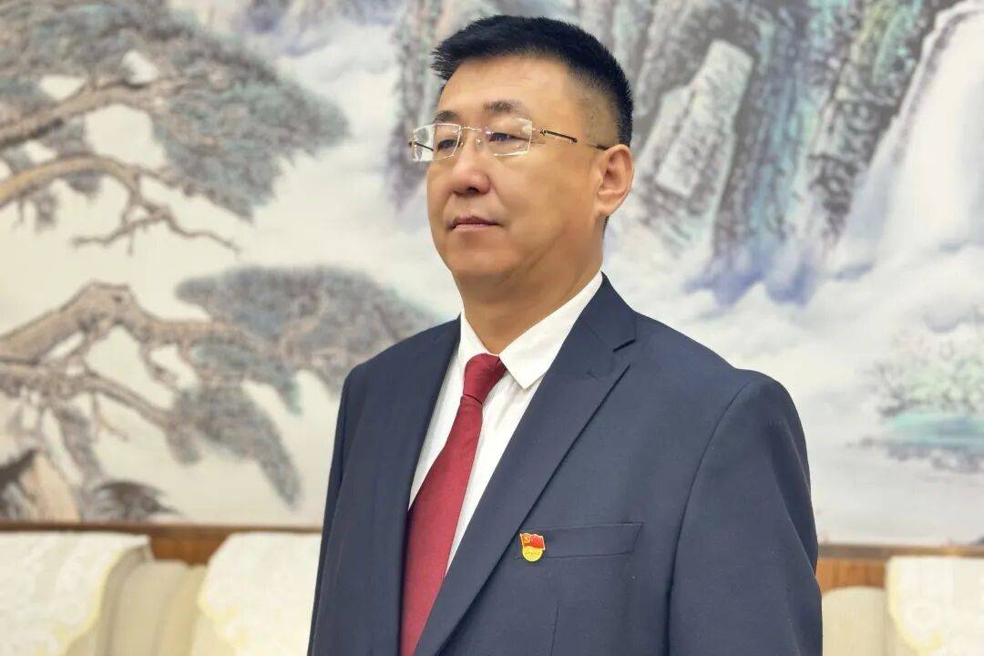 凝心聚力绘蓝图 实干担当启新程