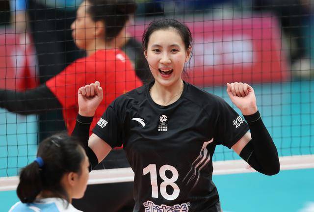 北京女排17岁小丫：外表甜美 场上很飒虎牙直播_NBA直播_足球篮球英超欧洲杯高清体育赛事