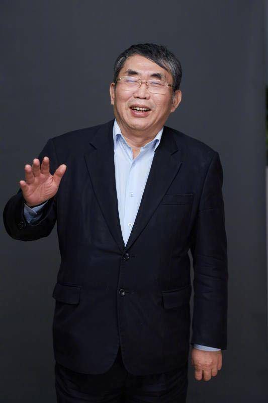 足球直播-NBA直播_英超_世界杯体育【超清在线观看】聂卫平患癌后曾说要再活30年生活中“围棋排第三足球排第一”后悔为国足提前开茅台