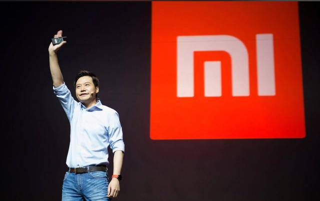 原创             董明珠没想到，雷军在聂卫平葬礼上的一个特殊举动，实现口碑暴涨