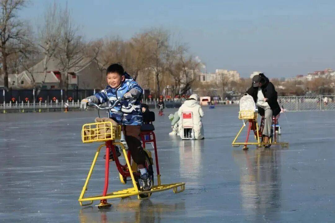北京：什刹海后海冰场今日迎客！票价→