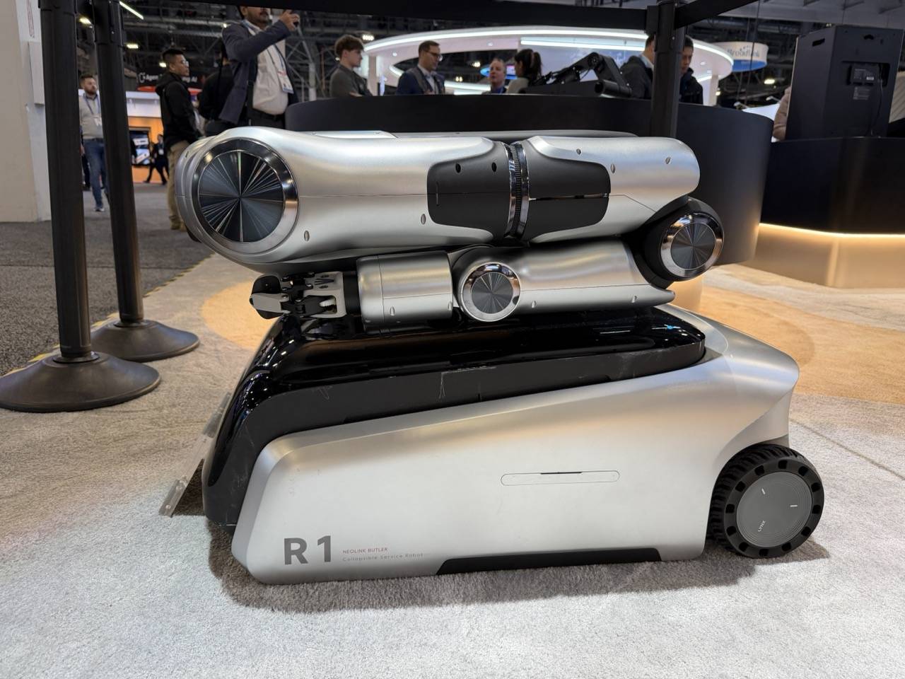 机器人的2026：价格战加码不可避免，具身智能概念落地成关键