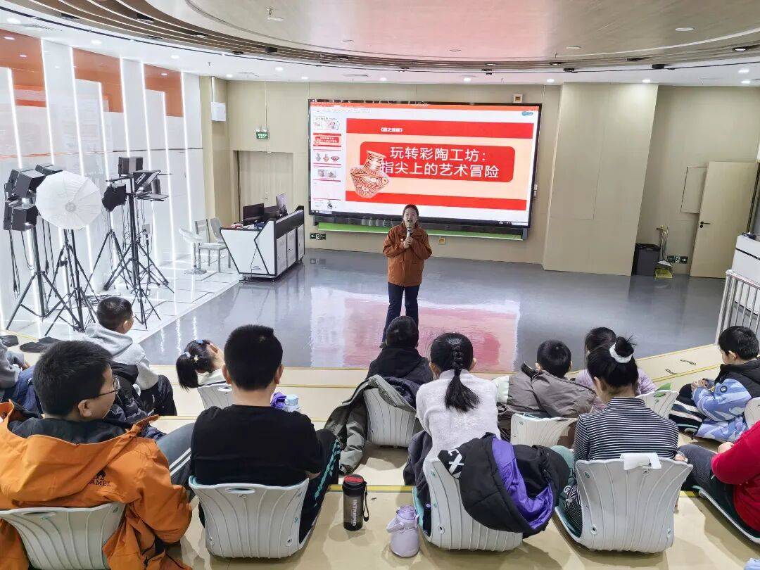 泥土藏千年密码 研学传文化薪火——“泥土的生命 远古的密码”研学活动圆满结束