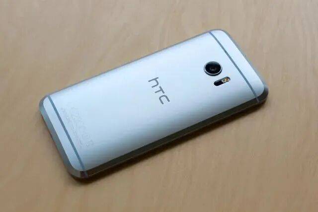 东北霸总，为什么用不了折叠屏?