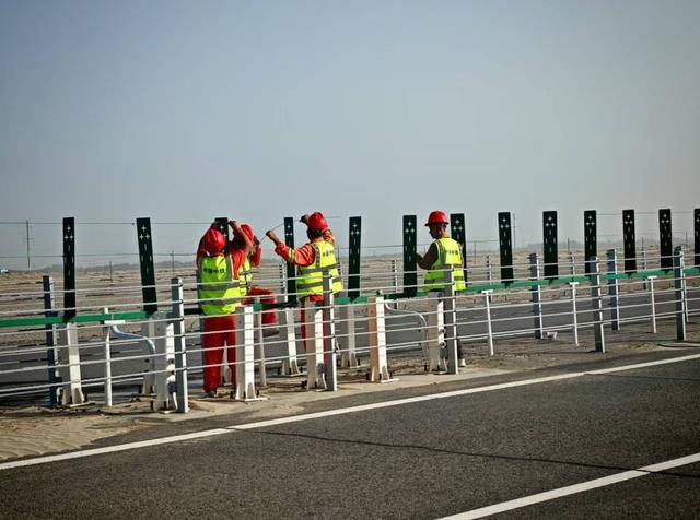 风雪砺初心 坚守护通途