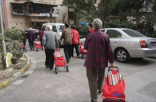 快过年了！小偷们也开始冲“业绩”了！3个时间段家里最招贼业主家人半岛体育- 半岛体育官方网站- APP下载们一定要知道！