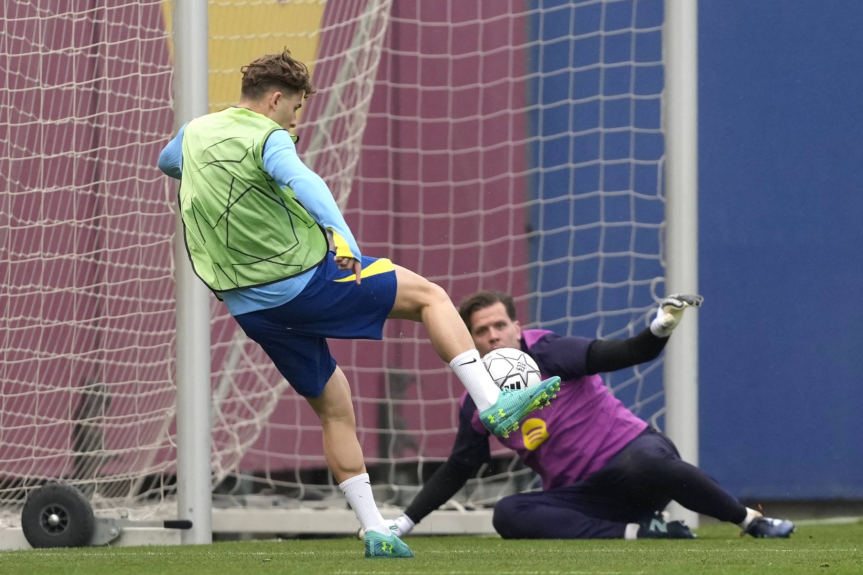 足球直播- NBA直播- 世界杯专业赛事超清Live外代二线）足球——欧冠联赛：巴萨赛前备战