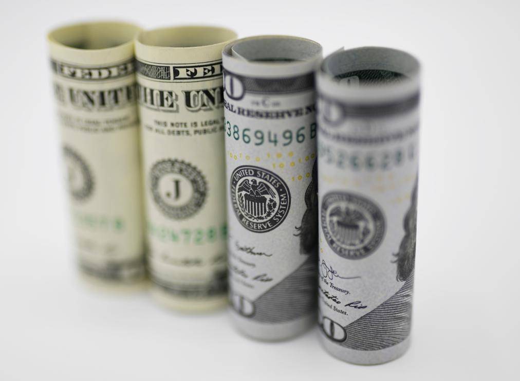 美元持续下跌 “抛售美国”现象重演