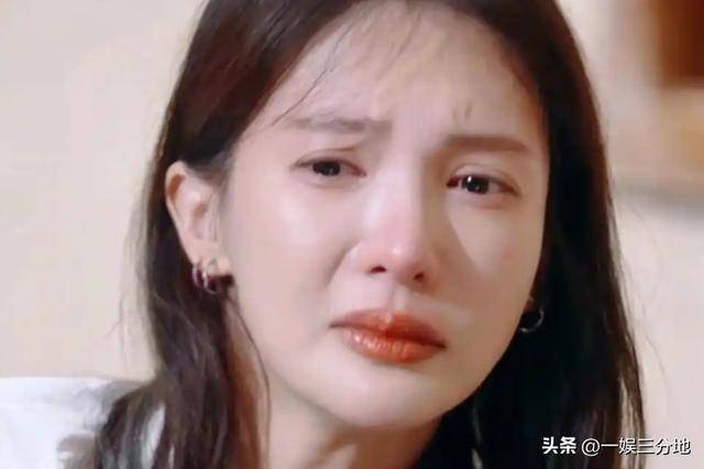 金晨晒满脸血迹的照片道歉,逃逸事件真相大白,却坐实另一个丑闻