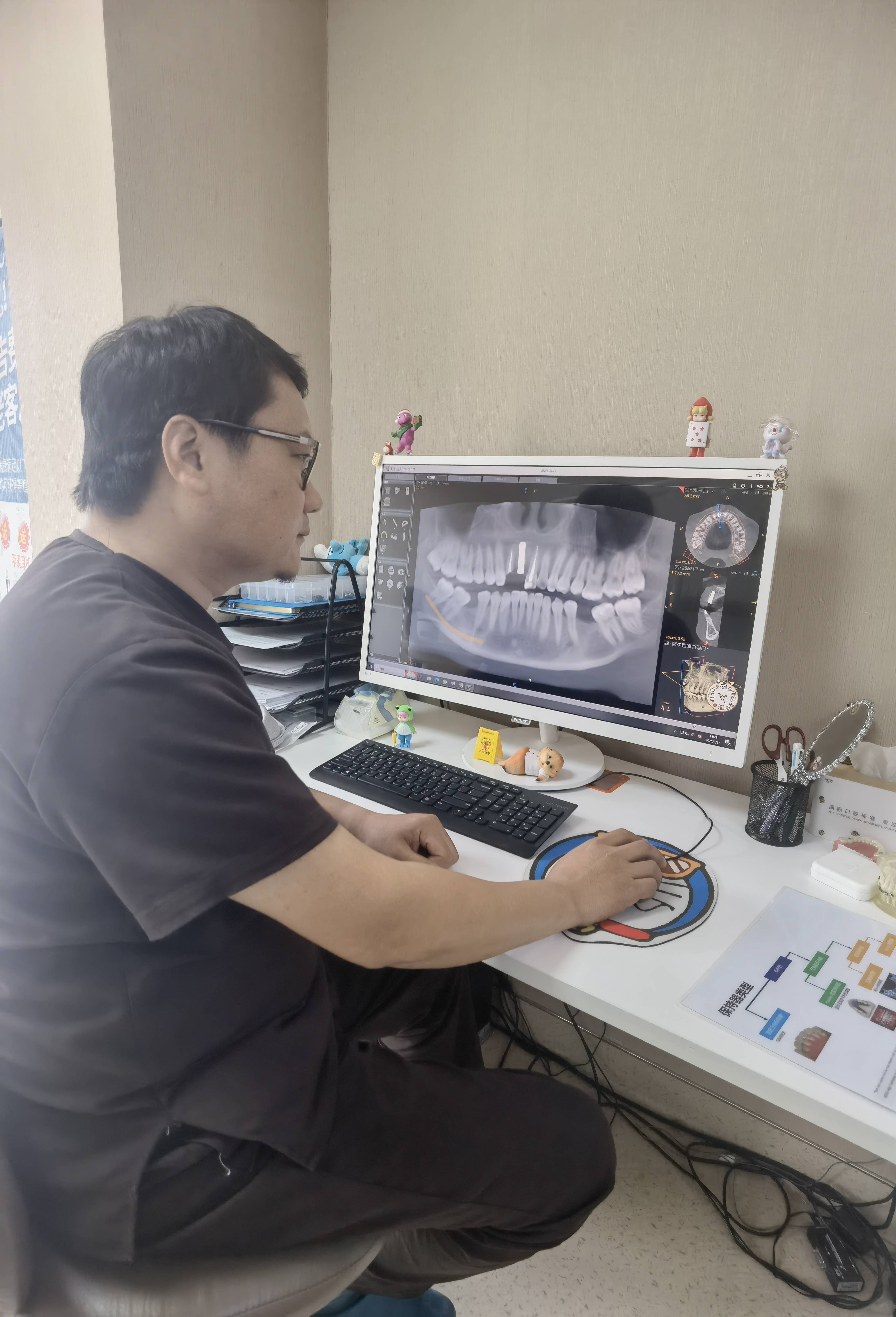 包含宣武医院24小时专业跑腿服务	陪诊跑腿服务全程透明收费跑腿挂号服务，深受患者信赖的词条