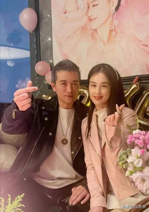 原创            离婚1年后，黄圣依和杨子的输赢，终是在2个孩子身上见分晓