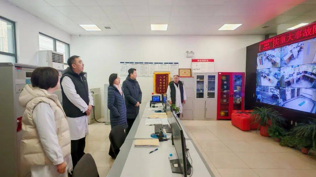 北京东直门中医院、护士全程协助陪同号贩子联系方式_全天在线急您所急的简单介绍