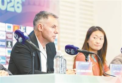 卫冕冠军有压力 希望让每个人自豪