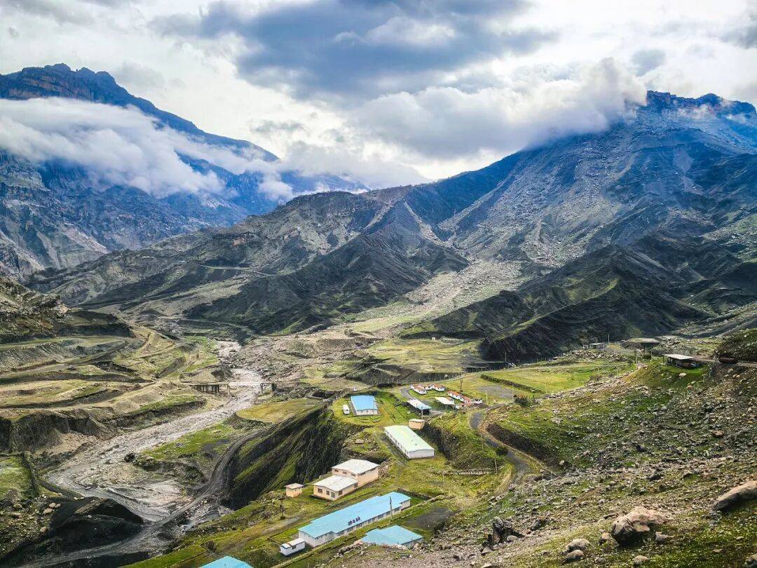 战争爆发前的伊朗，人们对世界充满好奇 -华闻时空