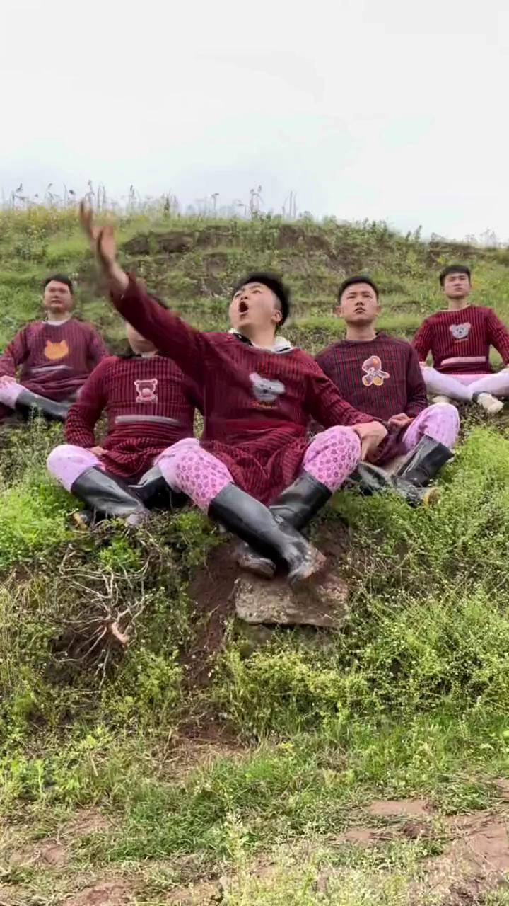 使劲喊会实现的……