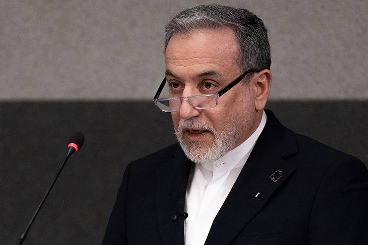 伊朗外长称拉里贾尼遇害不会动摇伊朗政治架构