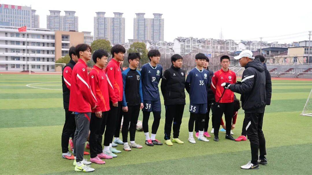 足球热度再升温 亚足联A级教练重磅加盟淮阴