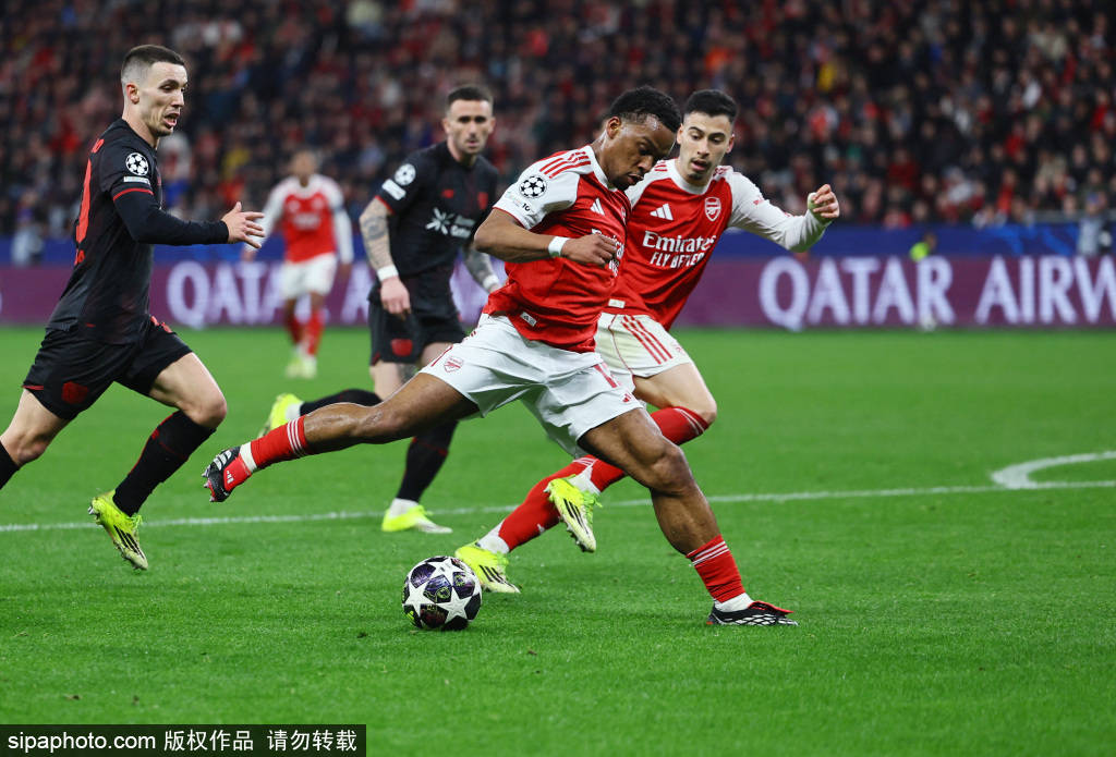 喀麦隆足球新星科法内崛起：五大联赛球员培养与国家队挑战深度分析