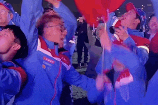 图片[2]-张雪的造车野心，凭什么只有这座城才装得下？-华闻时空