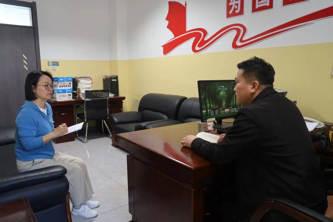 校长、老师、桥梁……他说:援疆即援己_胡琦珩_博乐_教学