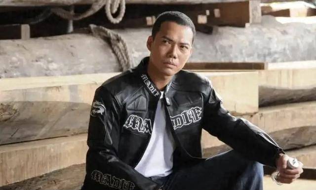 TVB前知名男星近况曝光！被指皮肤松弛老态尽显曾是卧底专业户