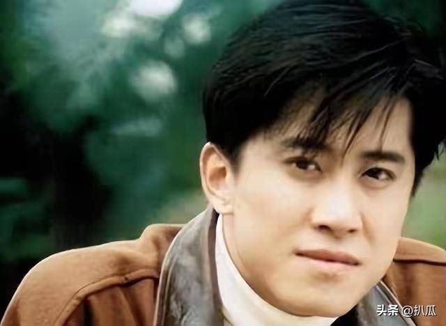 他8次上春晚，作死被捕入狱，如今56岁无人问津，沦落到四处走穴