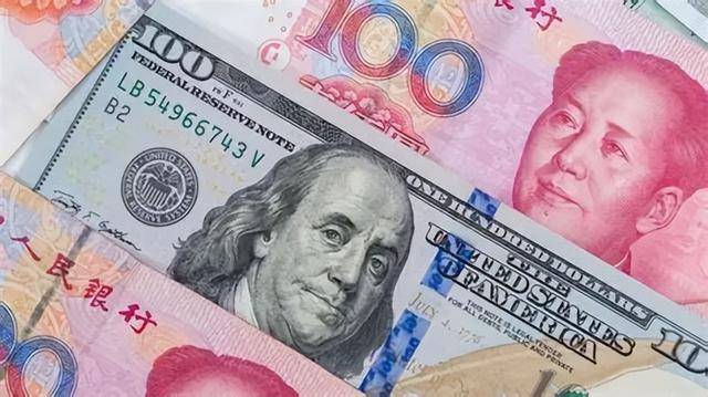中国走得太及时！8500亿美债无人接盘，美国借新还旧玩砸了！