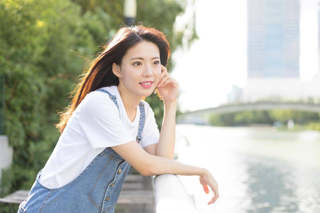 “长城易趣拍”爆雷调查：多名投资者上百万元资