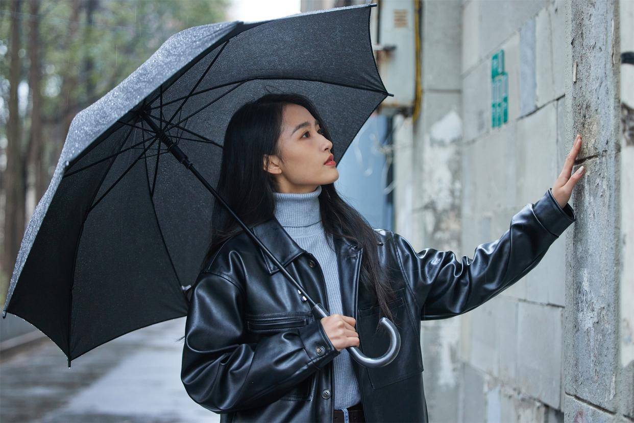 看孩子成绩要绑定学习助手一学期缴费350元 